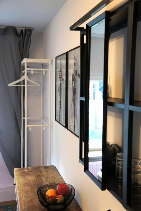 Ruhiges Apartment & Veranda Mit Guter Anbindung 보훔 외부 사진