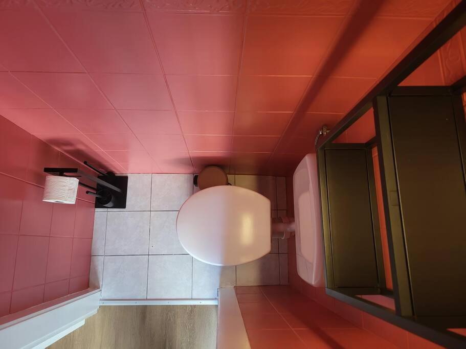 Ruhiges Apartment & Veranda Mit Guter Anbindung 보훔 외부 사진