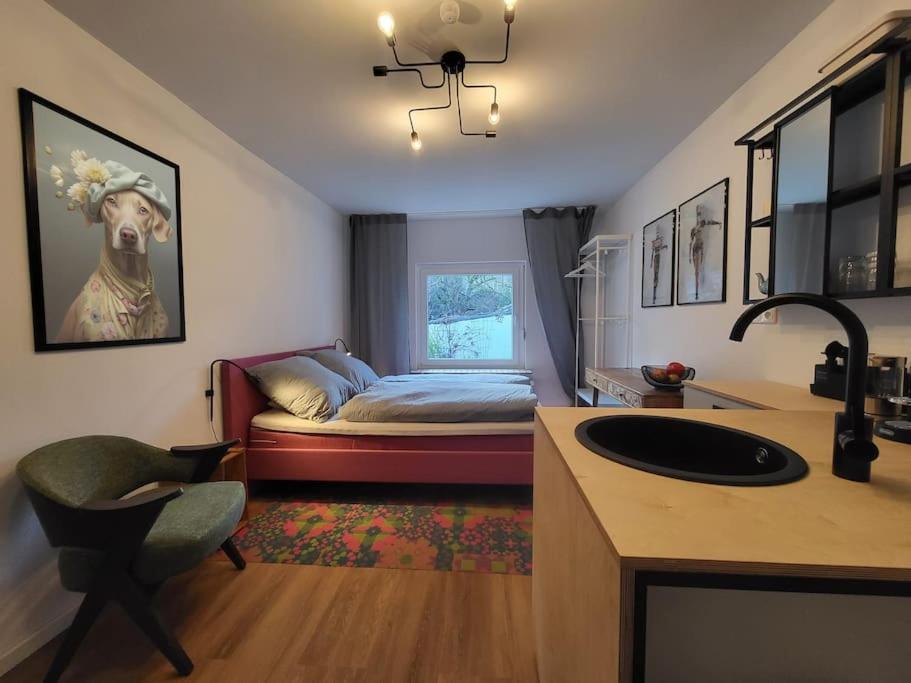Ruhiges Apartment & Veranda Mit Guter Anbindung 보훔 외부 사진
