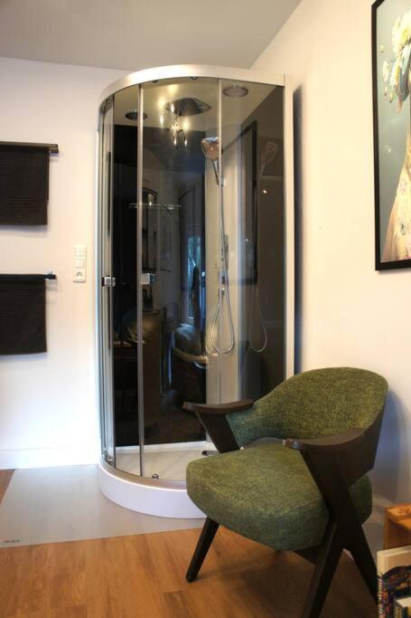 Ruhiges Apartment & Veranda Mit Guter Anbindung 보훔 외부 사진